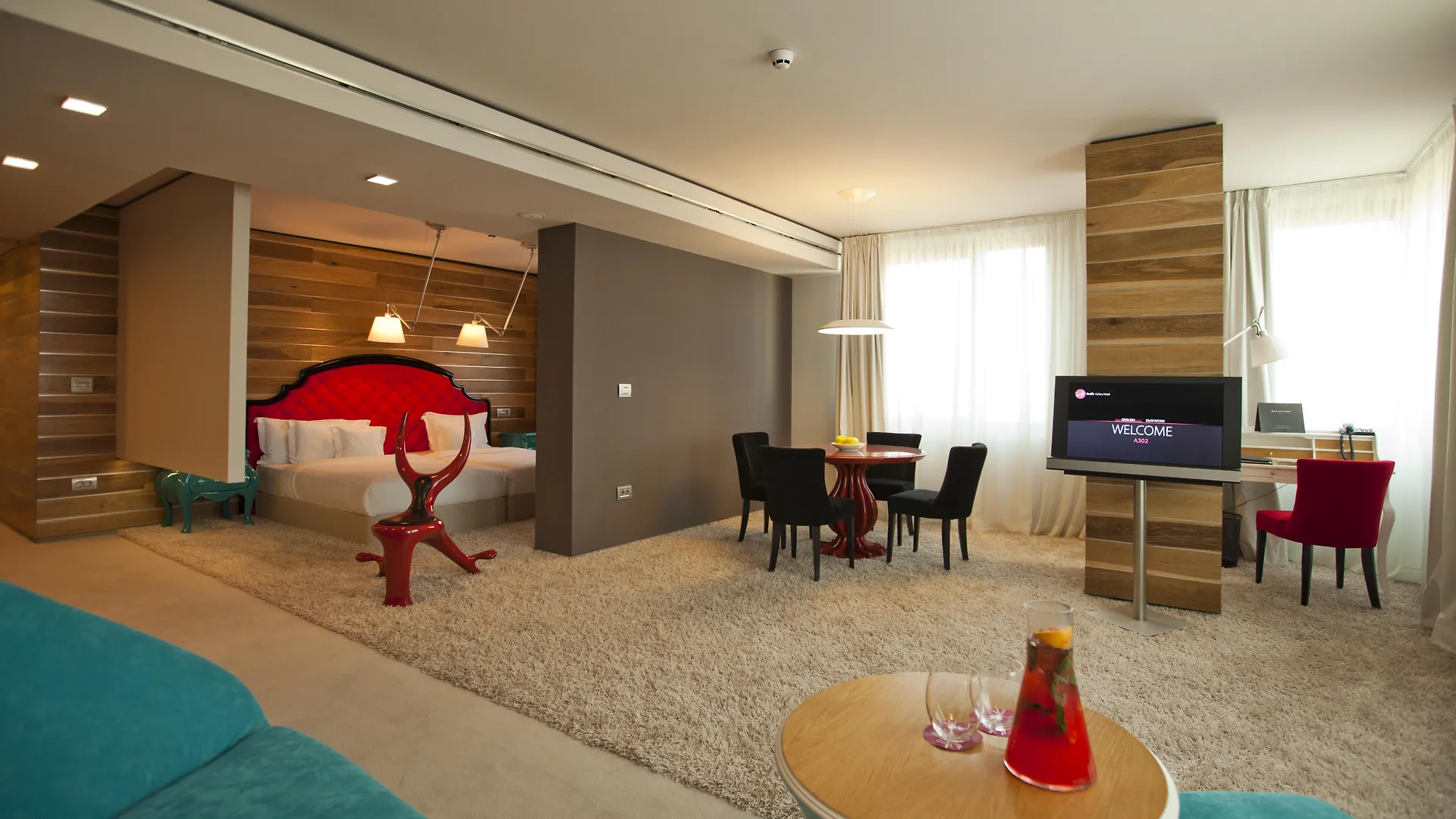 Graffit Gallery Design Hotel Varna